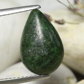 Maw-sit-sit verde natural de 3,23 ct, en forma de pera, opaco