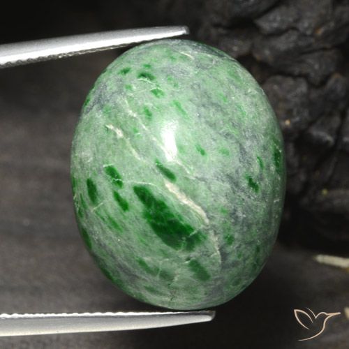 29.35ct Natural Verde medio maw-sit-sit, Ovalada, Opaco
