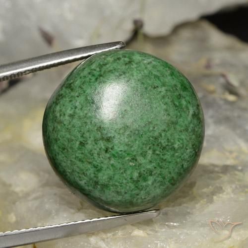 32.44ct Natural Verde pino pálido maw-sit-sit, Redondo, Opaco