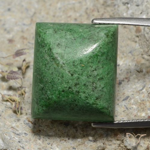 33.08ct Natural Verde pino pálido maw-sit-sit, Corte Baguette, Opaco