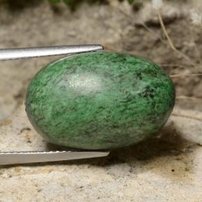 Maw-sit-sit verde natural de 19,55 ct, corte óvalo, opaco