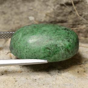 Maw-sit-sit verde natural de 19,55 ct, corte óvalo, opaco