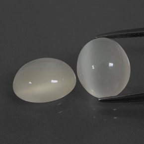 Gemas de Piedra de Luna Blanco cálido natural de 6.46 ct, Corte Óvalo, Translúcido