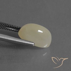 Piedra de Luna Amarillo claro natural de 3.82 ct, Ovalada, Translúcido