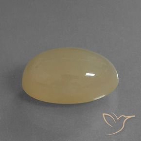 Piedra de Luna Marrón cálido claro natural de 6.93 ct, Ovalada, Translúcido