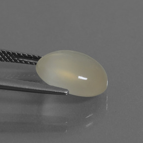 Piedra de luna dorado natural de 4,42 ct, corte óvalo, translúcido