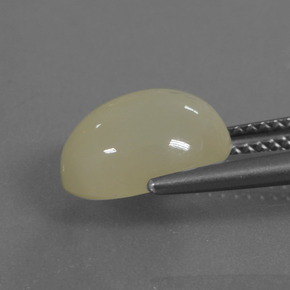 Piedra de Luna Amarillo medio natural de 4.11 ct, Corte Óvalo, Translúcido