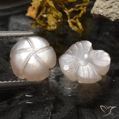 Gemas de Piedra de Luna Marrón caramelo claro natural de 3.75 ct, Corte Flor, Translúcido