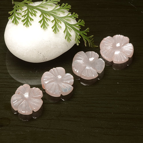 Gemas de Piedra de Luna Rosado muy claro natural de 7.89 ct, Corte Flor, Translúcido