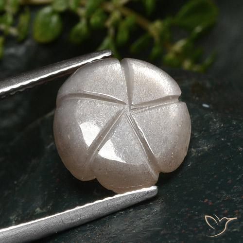Piedra de Luna Rosado muy claro natural de 4.31 ct, Corte Flor, Translúcido