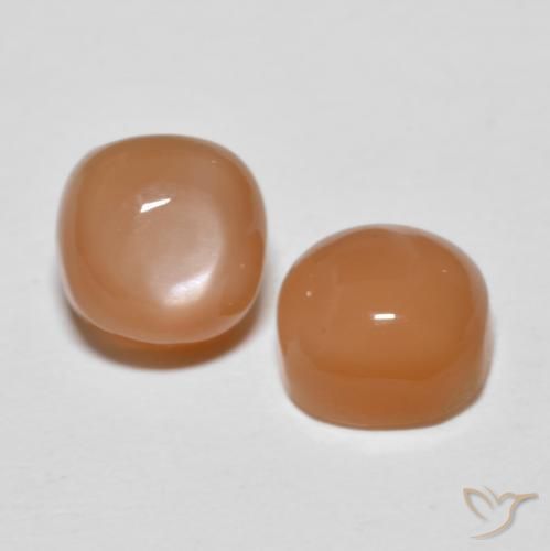 Gemas de Piedra de Luna Naranja cantaloupe natural de 2.25 ct, Forma Cojín, Translúcido