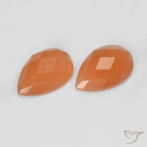 Gemas de Piedra de Luna Naranja medio natural de 1.90 ct, En forma de pera, Translúcido