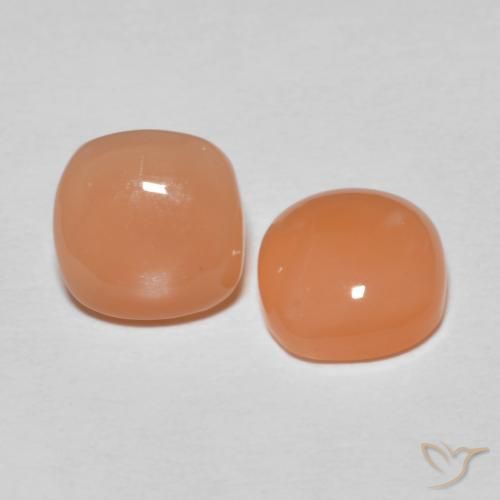 Gemas de Piedra de Luna Naranja medio natural de 2.48 ct, Forma Cojín, Translúcido