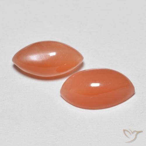 Gemas de Piedra de Luna Naranja medio natural de 3.23 ct, Marquesa, Translúcido