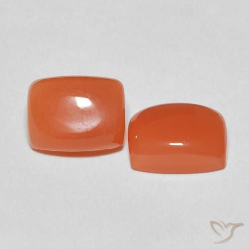 Gemas de Piedra de Luna Naranja intenso natural de 4.82 ct, Forma Cojín, Translúcido