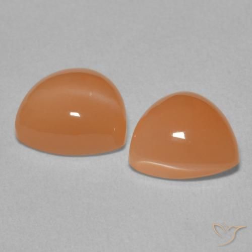Gemas de Piedra de Luna Naranja rojizo natural de 3.80 ct, Trillón, Translúcido