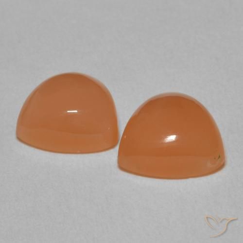 Gemas de Piedra de Luna Naranja melocotón vívido natural de 3.60 ct, Trillón, Translúcido