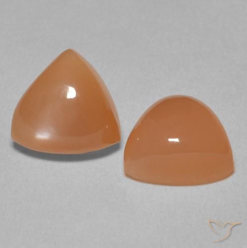 Gemas de Piedra de Luna Naranja rojizo claro natural de 3.86 ct, Trillón, Translúcido