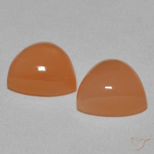 Gemas de Piedra de Luna Naranja rojizo claro natural de 3.86 ct, Trillón, Translúcido