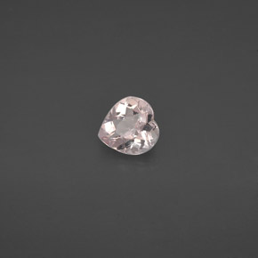 Morganita Rosado claro natural de 0.65 ct, Forma de corazón, VVS