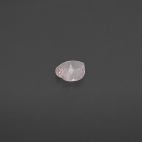 Morganita Rosado claro natural de 0.65 ct, Forma de corazón, VVS