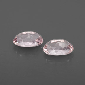 Gemas de Morganita Rosado claro natural de  ct, Corte Óvalo, VVS