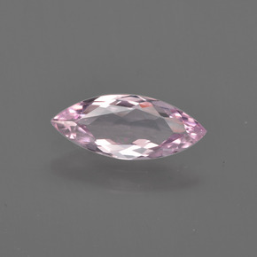 Morganita Rosado claro natural de 0.70 ct, Marquesa, VVS