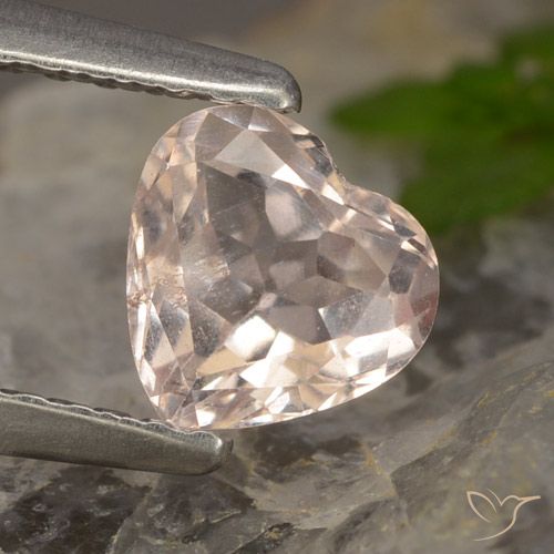 Morganita rosa natural de 0,60 ct, forma de corazón, VS