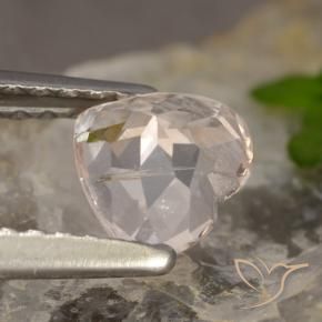 Morganita rosa natural de 0,60 ct, forma de corazón, VS