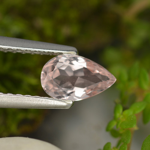 Morganita rosa natural de 0,54 ct, en forma de pera, VVS