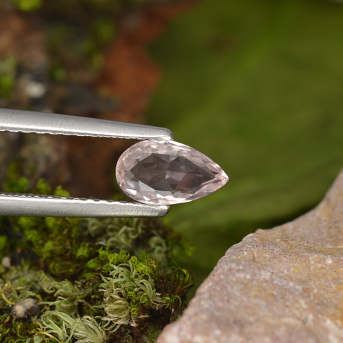 Morganita rosa claro natural de 0,49 ct, en forma de pera, VVS
