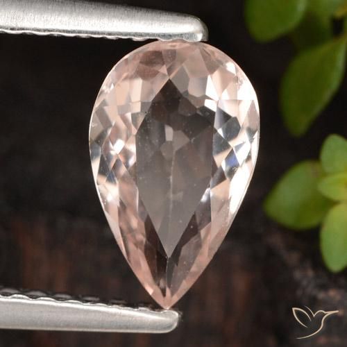Morganita Rosado medio natural de 0.84 ct, En forma de pera, VVS