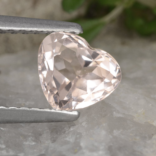 Morganita rosa natural de 0,89 ct, forma de corazón, VVS-VS