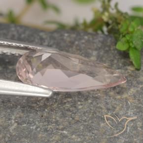 Morganita Rosado medio natural de 1.04 ct, En forma de pera, VVS