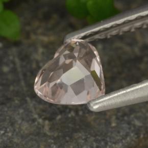 Morganita Rosado claro natural de 0.43 ct, Forma de corazón, VVS