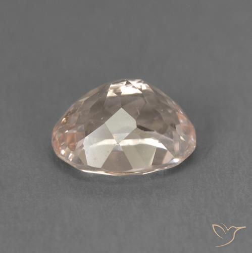 Morganita Rosado medio natural de 1.54 ct, Ovalada, VS