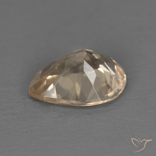 Morganita Dorado claro natural de 0.85 ct, En forma de pera, VS