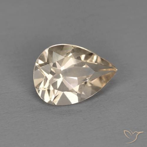 Morganita Dorado claro natural de 0.98 ct, En forma de pera, VS
