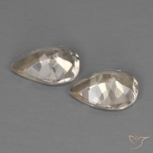 Gemas de Morganita Dorado muy claro natural de 1.74 ct, En forma de pera, VS