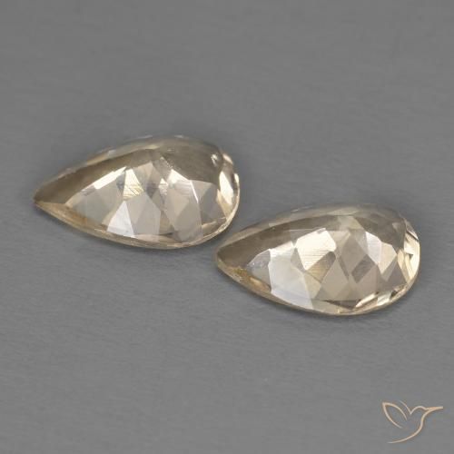 Gemas de Morganita Oro natural de 1.63 ct, En forma de pera, VS