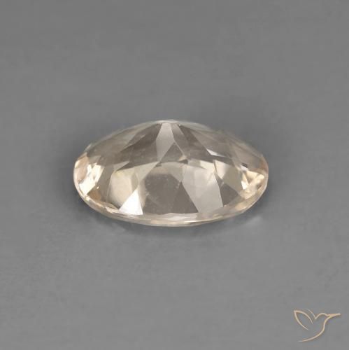 Morganita Dorado claro natural de 0.92 ct, Ovalada, VS