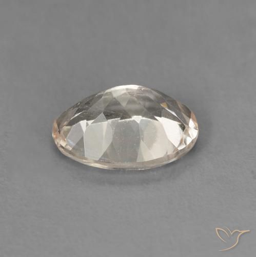 Morganita Dorado claro natural de 1.07 ct, Ovalada, VVS-VS