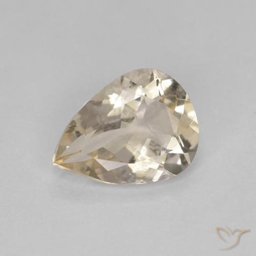 Morganita Dorado claro natural de 0.83 ct, En forma de pera, VVS-VS