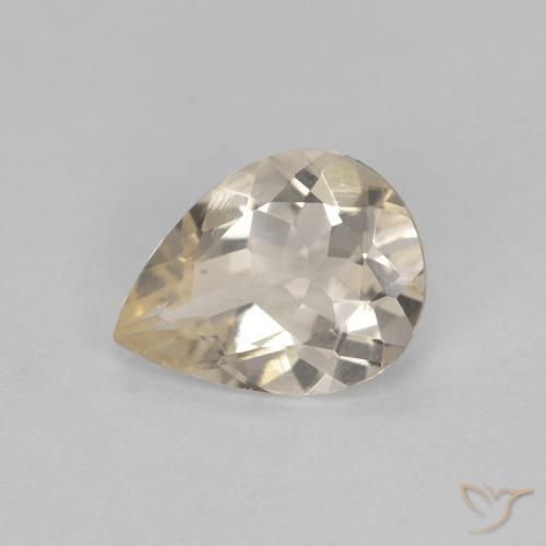 Morganita Dorado claro natural de 0.84 ct, En forma de pera, VS