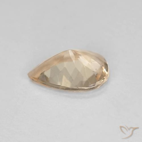 Morganita Light Neutral Orange natural de 0.74 ct, En forma de pera, VVS-VS