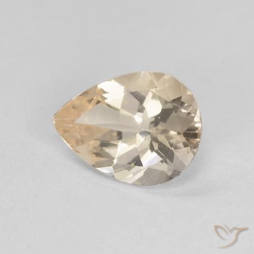 Morganita Dorado claro natural de 0.84 ct, En forma de pera, VVS-VS