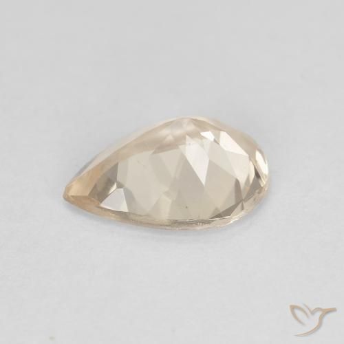 Morganita Dorado claro natural de 0.84 ct, En forma de pera, VVS-VS