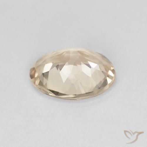 Morganita Dorado claro natural de 1.04 ct, Ovalada, VS
