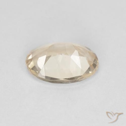 Morganita Dorado claro natural de 0.86 ct, Ovalada, VVS-VS