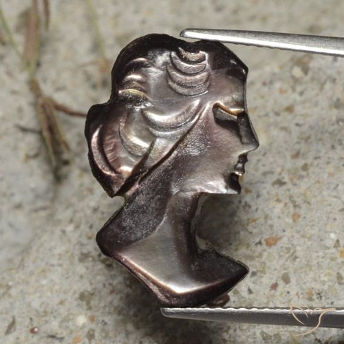 4.17ct Natural Marrón sombra Madreperla, Elegante, Opaco